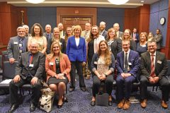 Leadership-Institute-group-with-Tammy-Baldwin